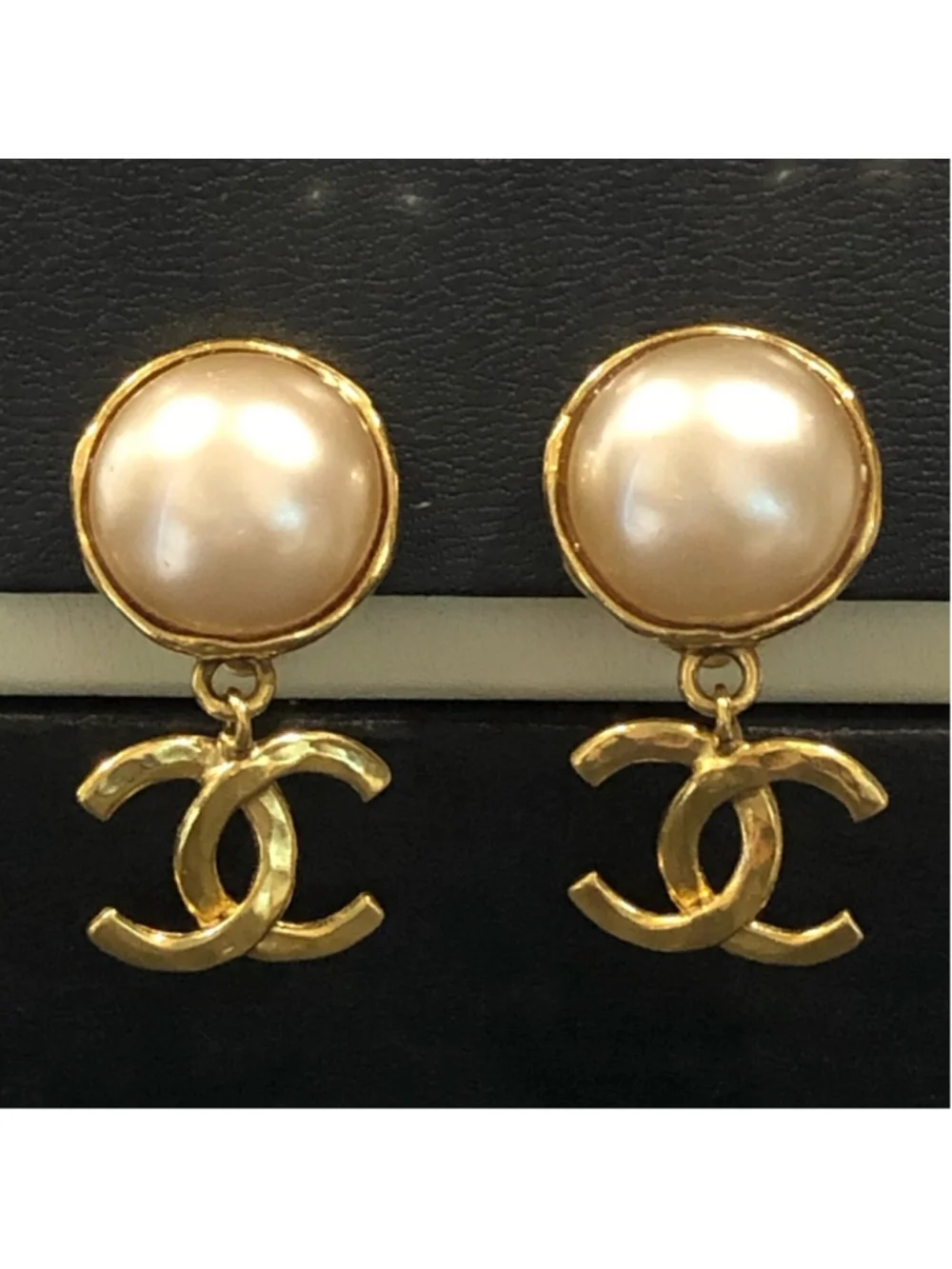 CHANEL Interlinked CC 24k Gold Plated and Cream Mabe Pearl Drop Clip-On Earrings